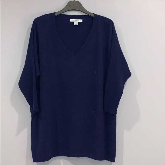 Oversized Cashmere Sweater - Picture 1 of 3